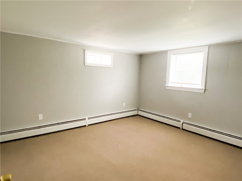 135 Reservoir Road Middletown, RI 02842 - Photo 22 of 26 Bedroom 3 - Lower Level