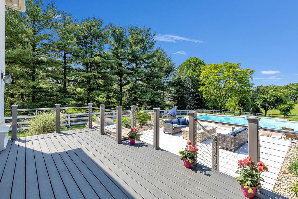 2570 Jewett Road Powell, OH 43065 - Photo 78 of 104 78. Rear Deck