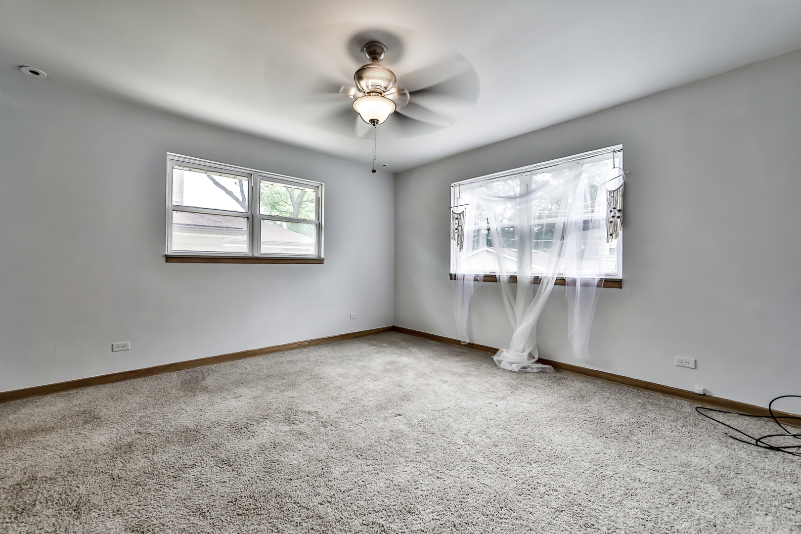 375 Longcommon Road Riverside, IL 60546 - Photo 17 of 38