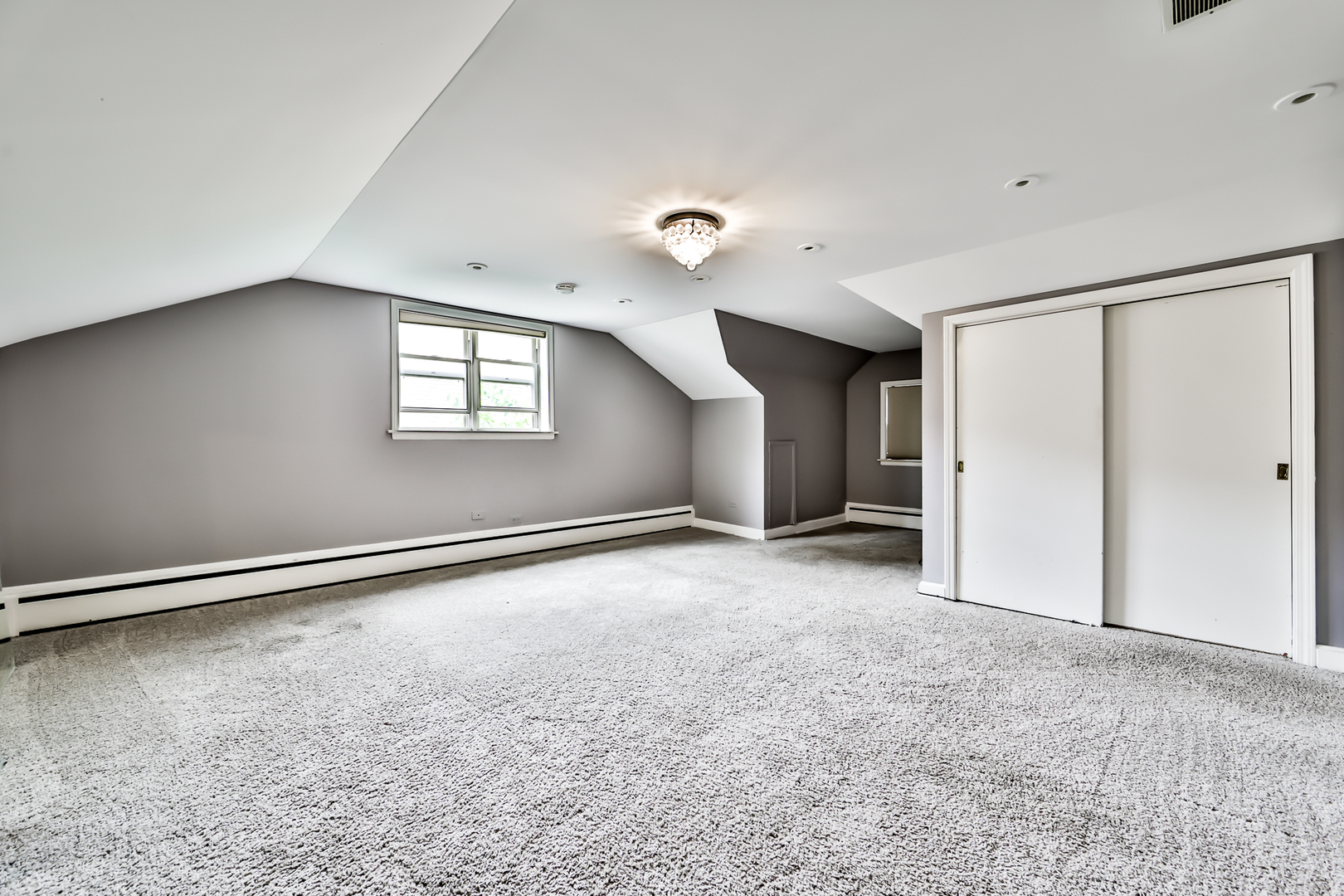 375 Longcommon Road Riverside, IL 60546 - Photo 23 of 38