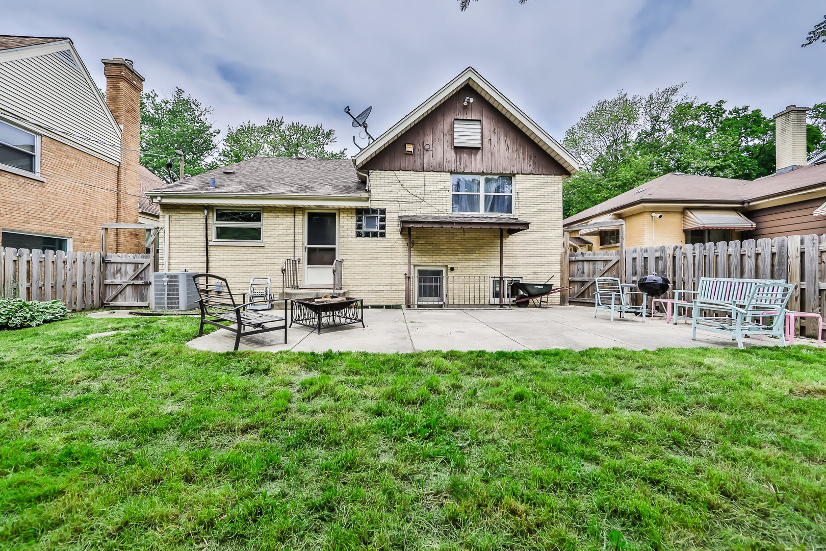 375 Longcommon Road Riverside, IL 60546 - Photo 37 of 38