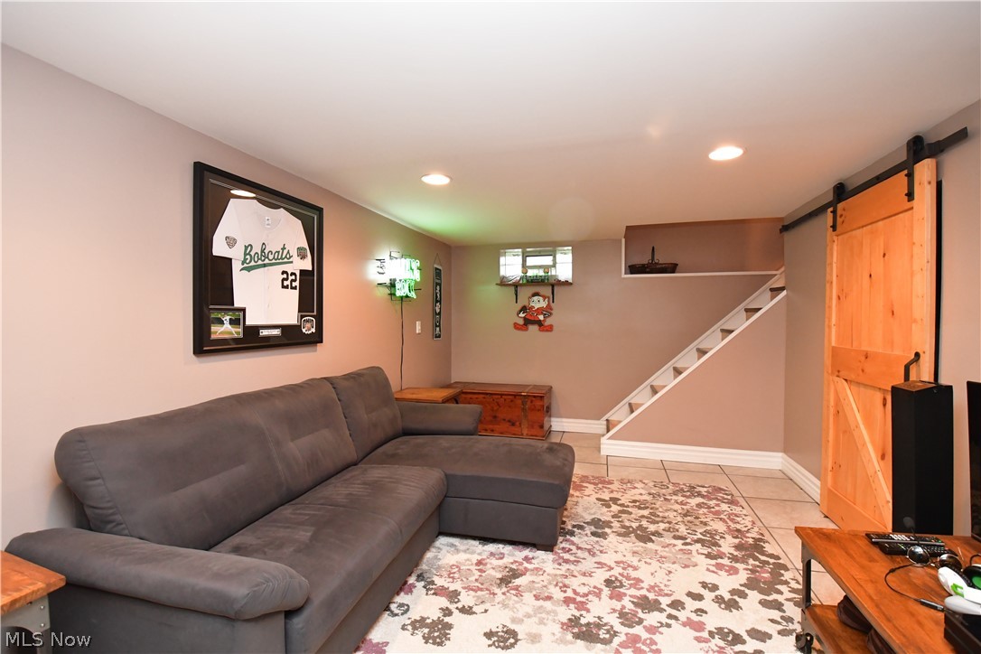 1507 Edgefield Road Lyndhurst, OH 44124 - Photo 24 of 35