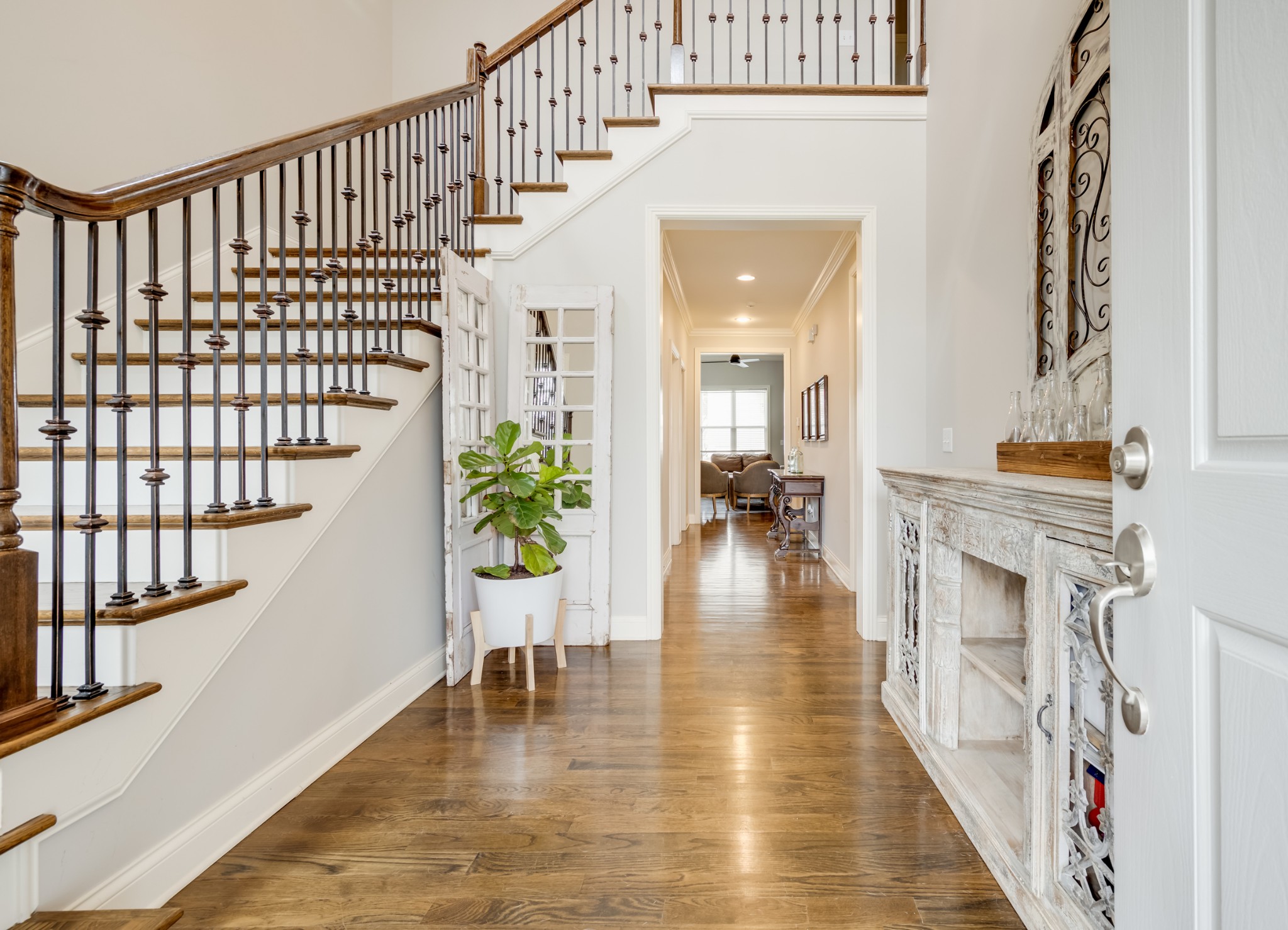 523 Ardmore Place Franklin, TN 37064 - Photo 3 of 24 a view of entryway and hall with wooden floor