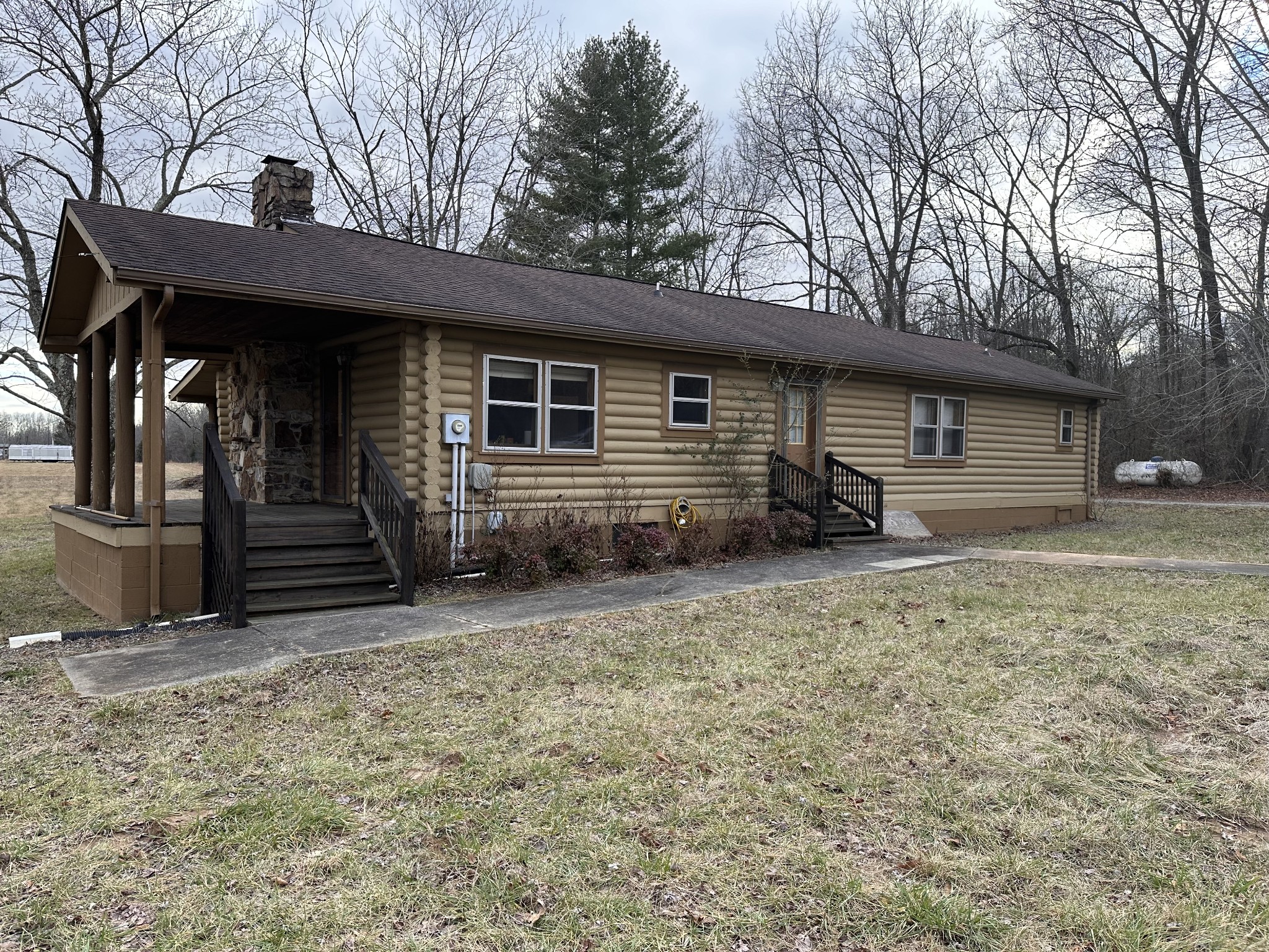 196 Ryans Path Morrison, TN 37357 - Photo 5 of 26 a view of a house with a yard