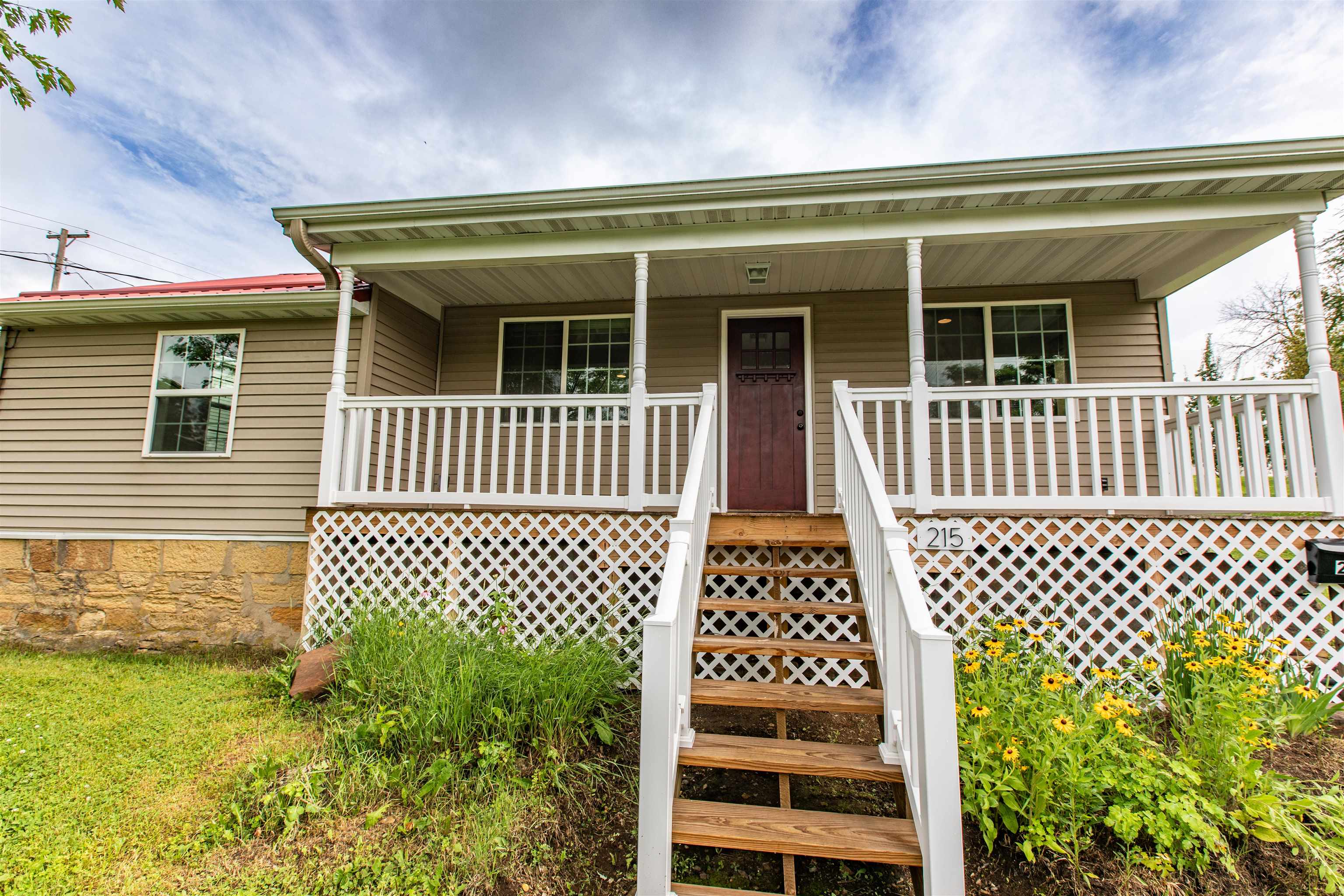 215 5th Street Mineral Point, WI 53565 - Photo 1 of 37