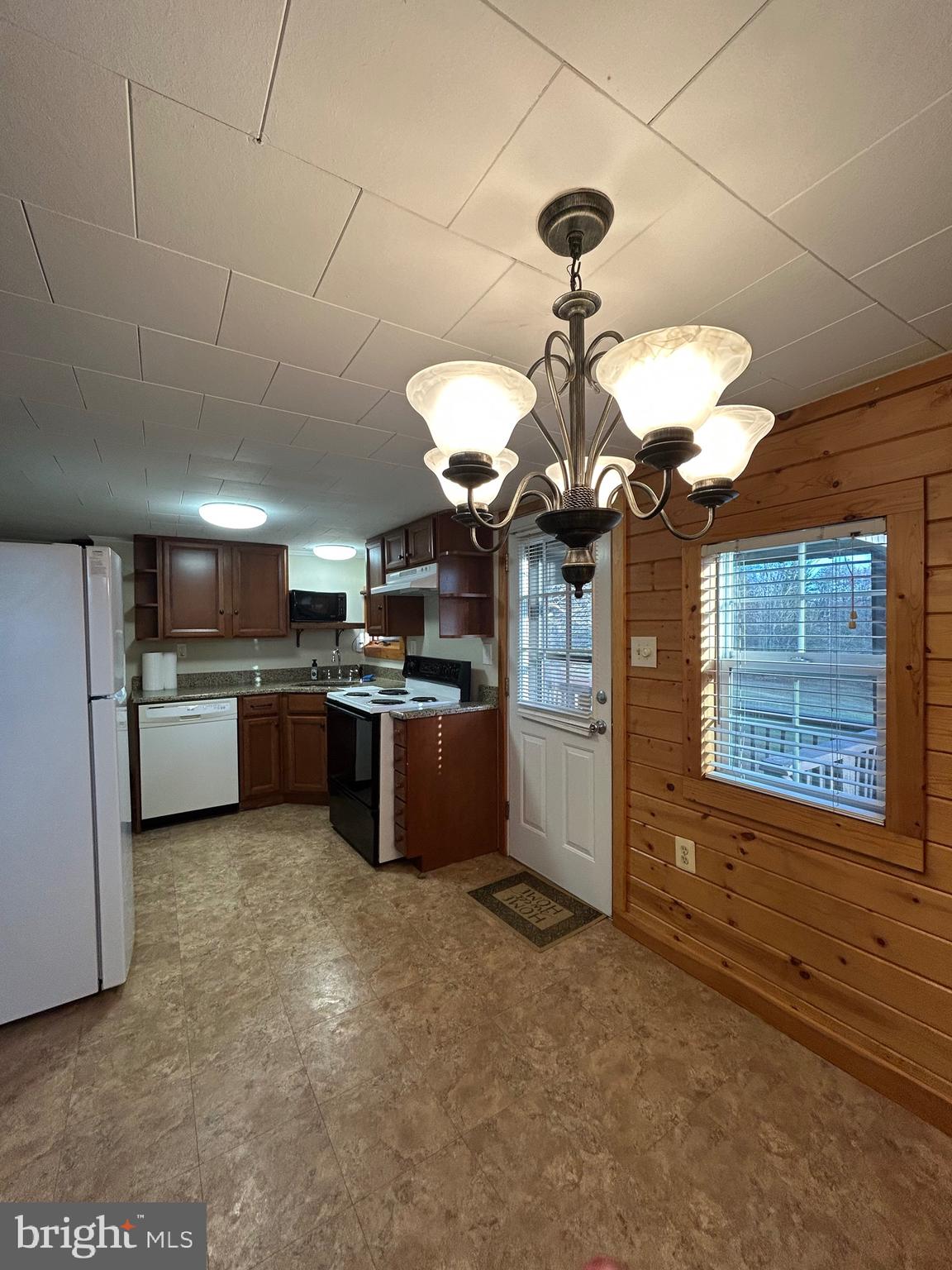 224 Pinetown Road, Unit GARAGE B Audubon, PA 19403 - Photo 19 of 26