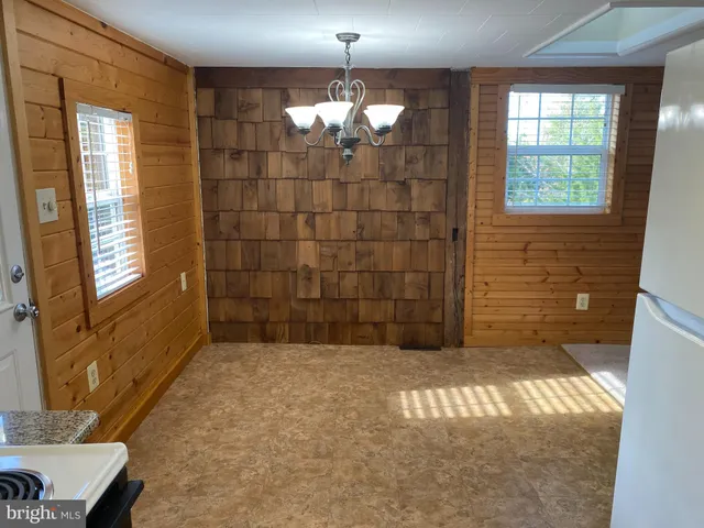 $1,795 | 224 Pinetown Road, Unit GARAGE B, Audubon, PA 19403