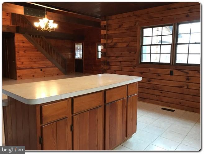 47 Leesburg Belleplain Road Leesburg, NJ 08327 - Photo 10 of 32 Kitchen