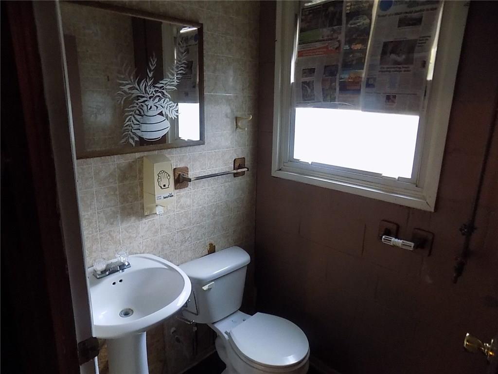 3641 Marseille Road Indianapolis, IN 46226 - Photo 12 of 16 Gallery Image 12