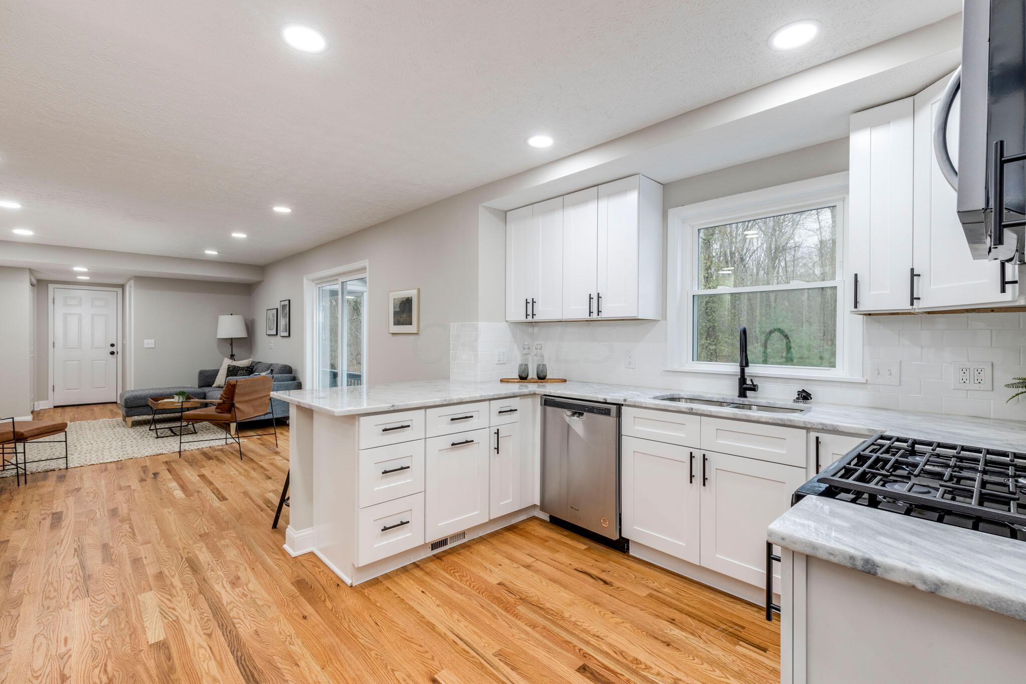 8116 Lewis Center Road Galena, OH 43021 - Photo 24 of 46 Kitchen