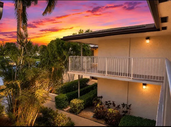 $314,900 | 8765 Azalea Court, Unit 204, Tamarac, FL 33321