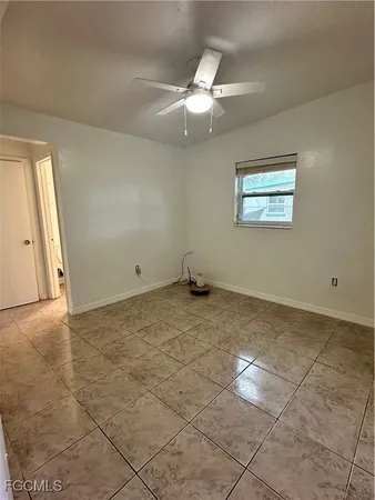 $2,300 | 3504 Lantana Street, Fort Myers, FL 33916