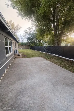 $2,300 | 3504 Lantana Street, Fort Myers, FL 33916