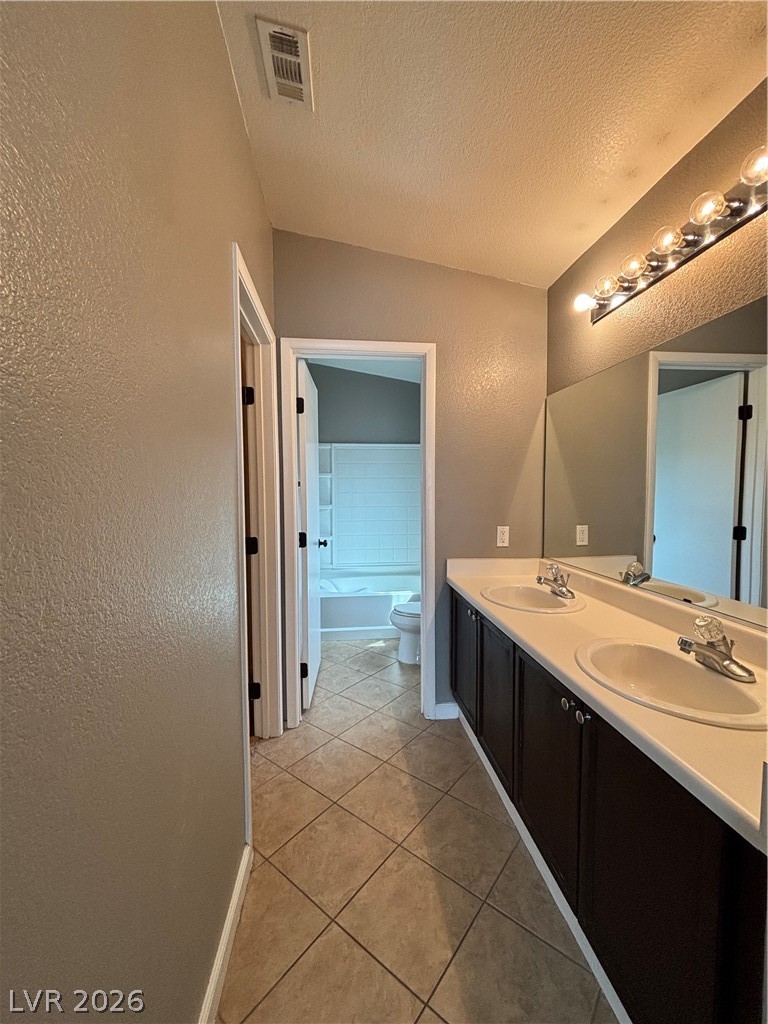 8840 Roping Rodeo Avenue, Unit 101 Las Vegas, NV 89178 - Photo 12 of 19