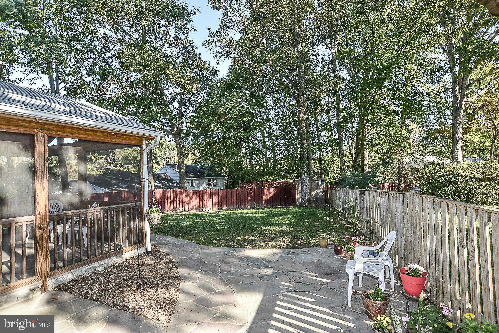 8140 Drayton Lane Springfield, VA 22151 - Photo 24 of 30 a view of a chair and table in the patio