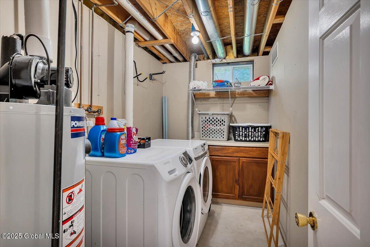 13 Willowbrook Terrace Halfmoon, NY 12065 - Photo 29 of 39 35-P1396932