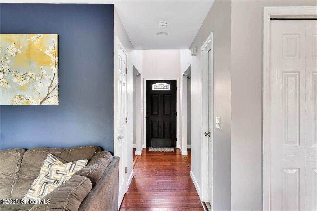 13 Willowbrook Terrace Halfmoon, NY 12065 - Photo 10 of 39 13-P1396801