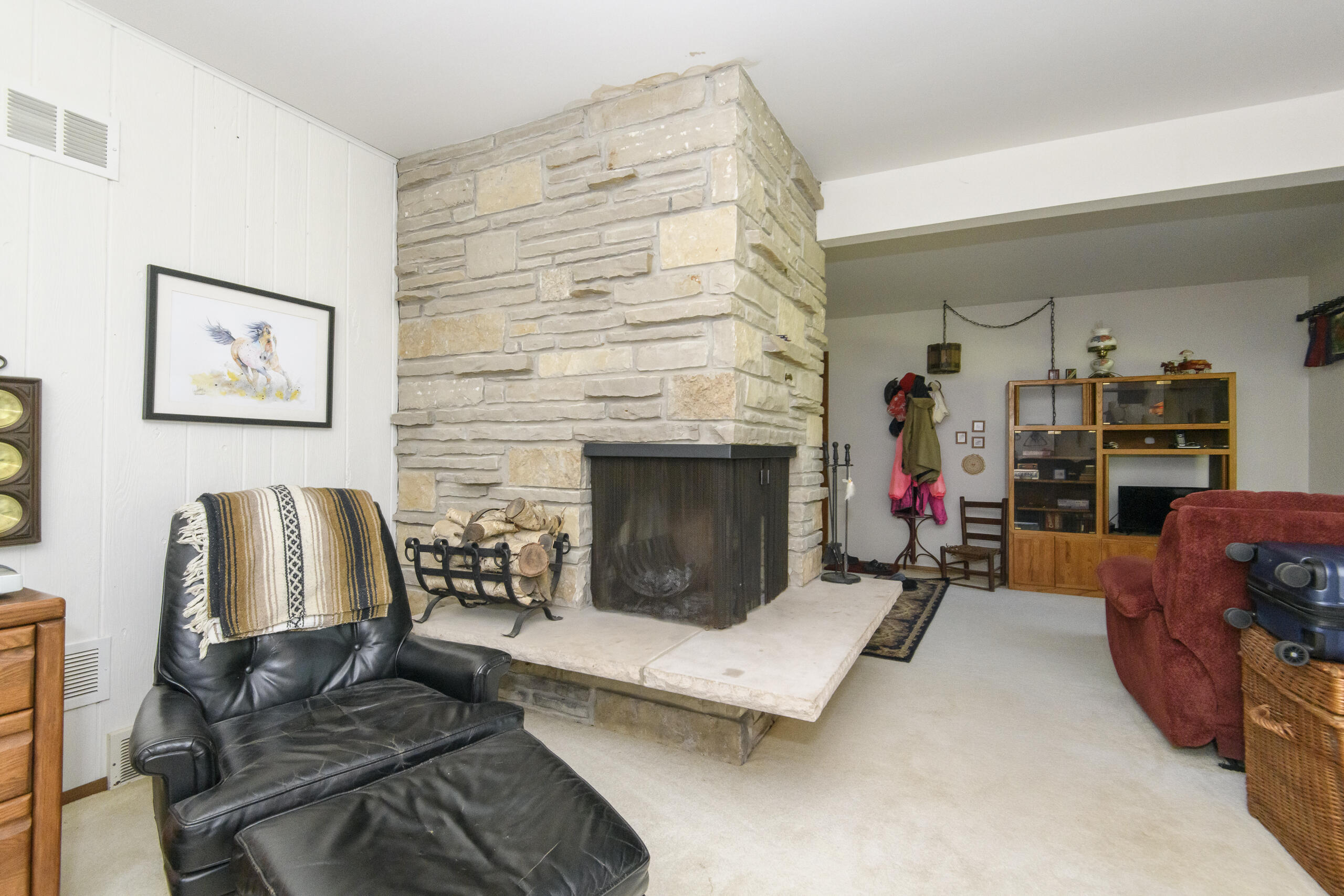 S78W31428 Sugden Road Mukwonago, WI 53149 - Photo 33 of 42 LL Rec Room
