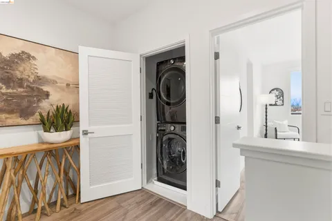 $735,000 | 1355 Pullman Way, Oakland, CA 94607