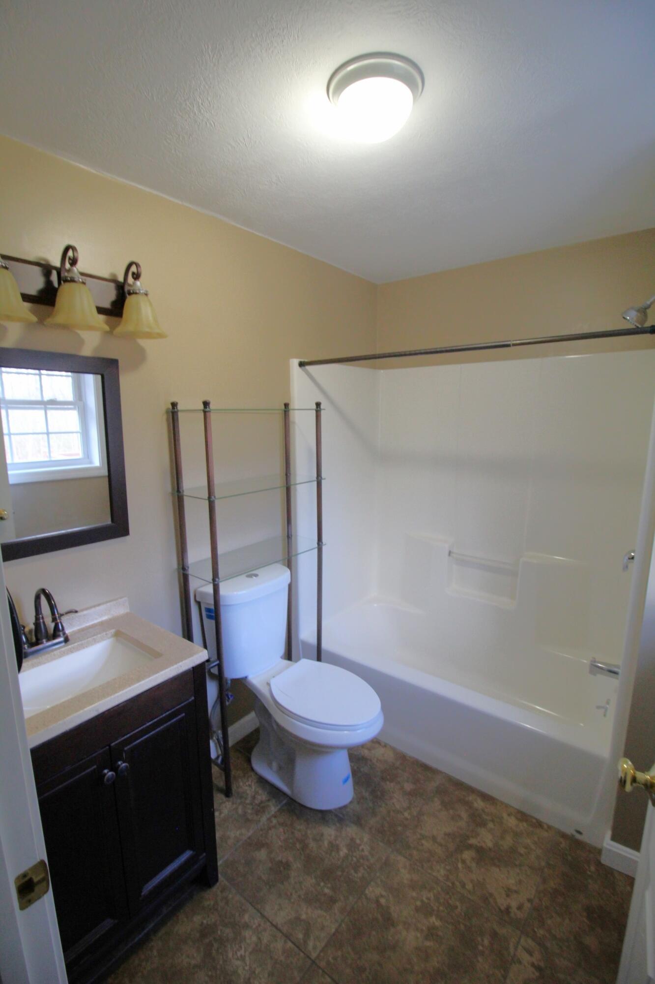 48 Hill Valley Road Poland, ME 04274 - Photo 11 of 37 10. Primary Bathroom