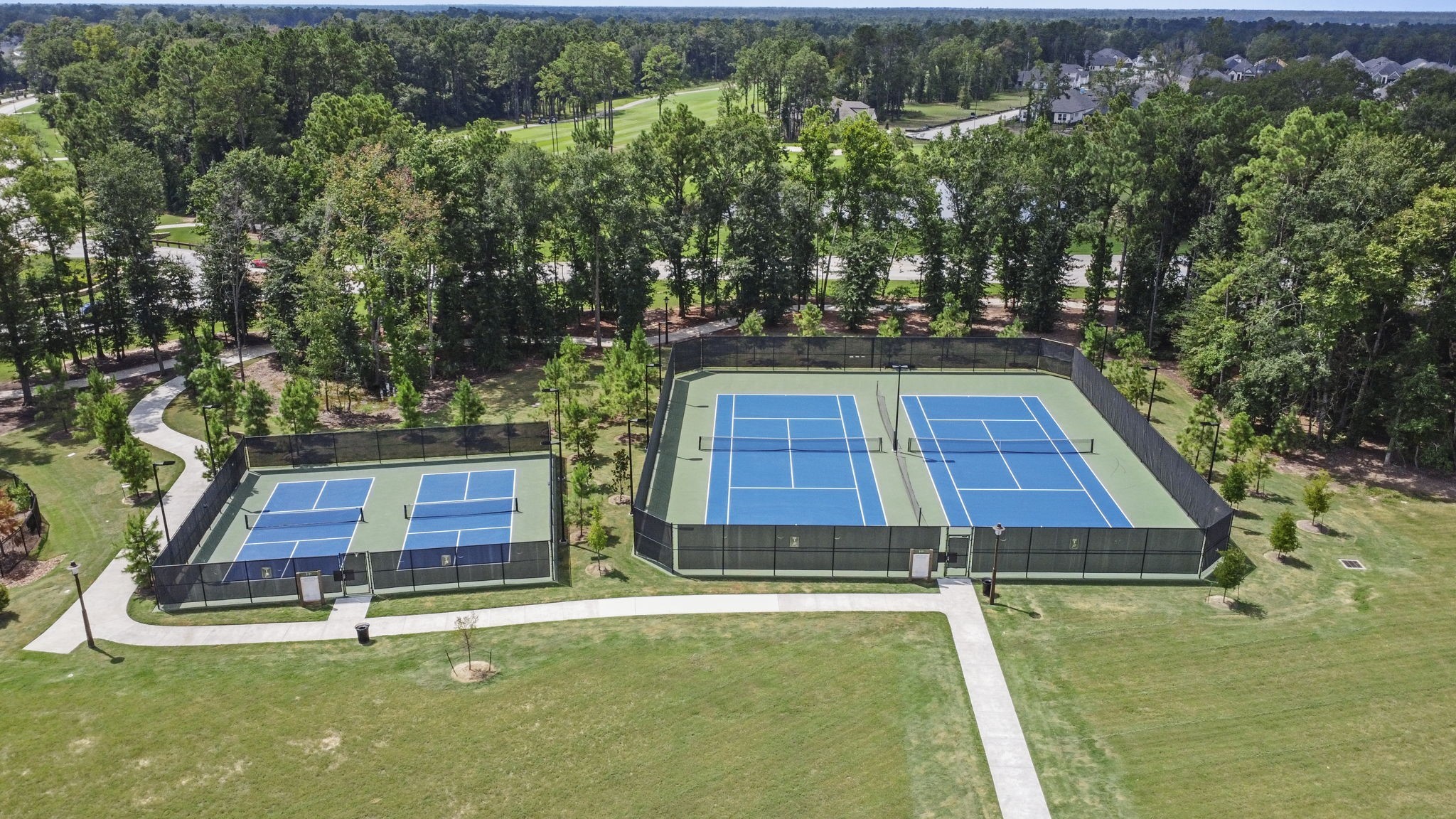 7384 Mount Greylock Loop Porter, TX 77365 - Photo 5 of 29