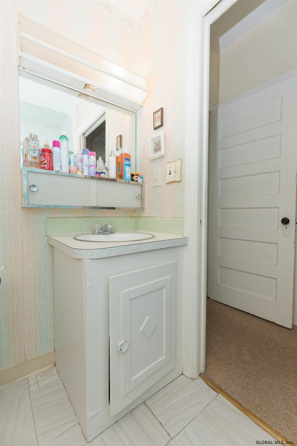 705 Bedford Road Schenectady, NY 12308 - Photo 24 of 44 Photo 24