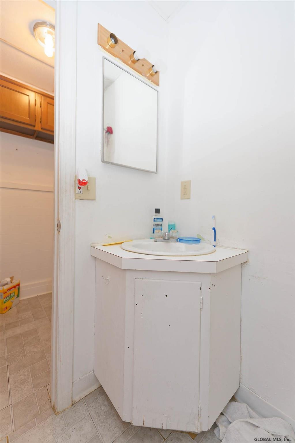 705 Bedford Road Schenectady, NY 12308 - Photo 26 of 44 Photo 26