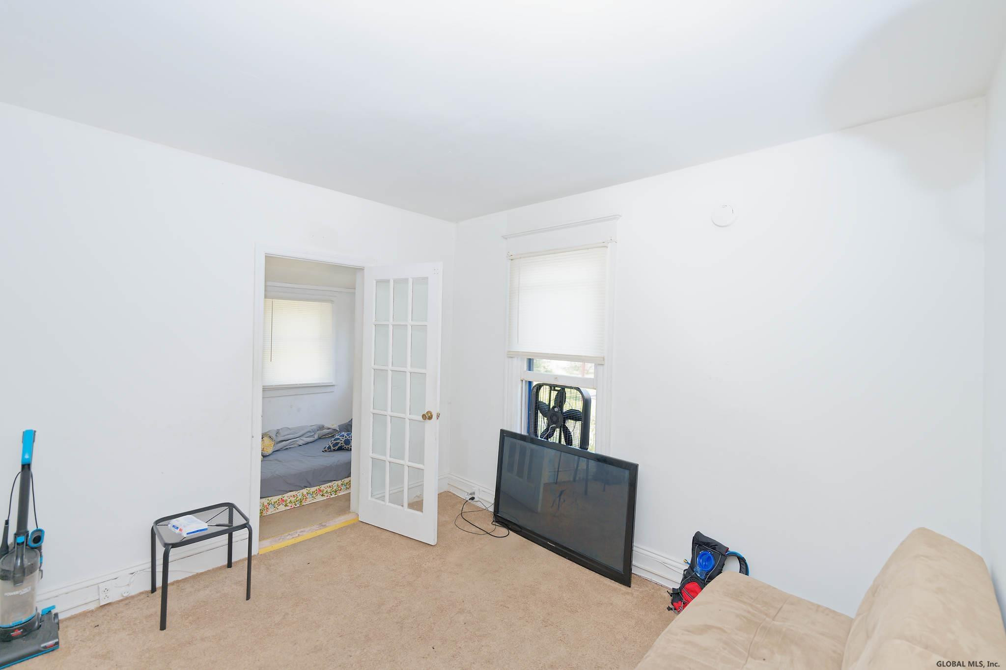 705 Bedford Road Schenectady, NY 12308 - Photo 33 of 44 Photo 33