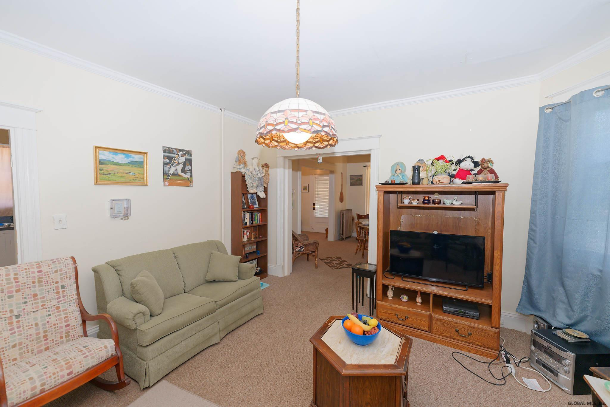 705 Bedford Road Schenectady, NY 12308 - Photo 8 of 44 Photo 8