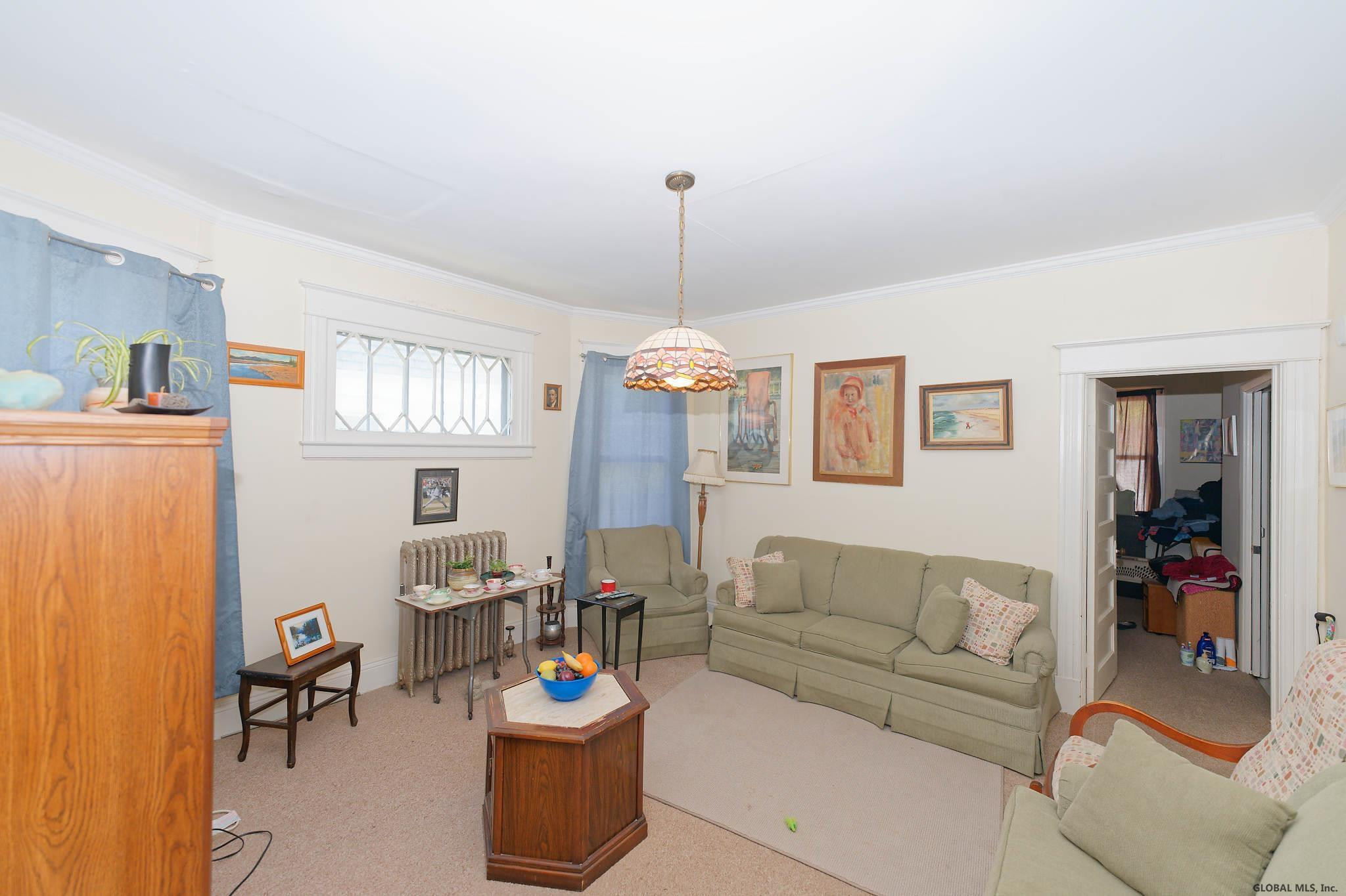 705 Bedford Road Schenectady, NY 12308 - Photo 9 of 44 Photo 9