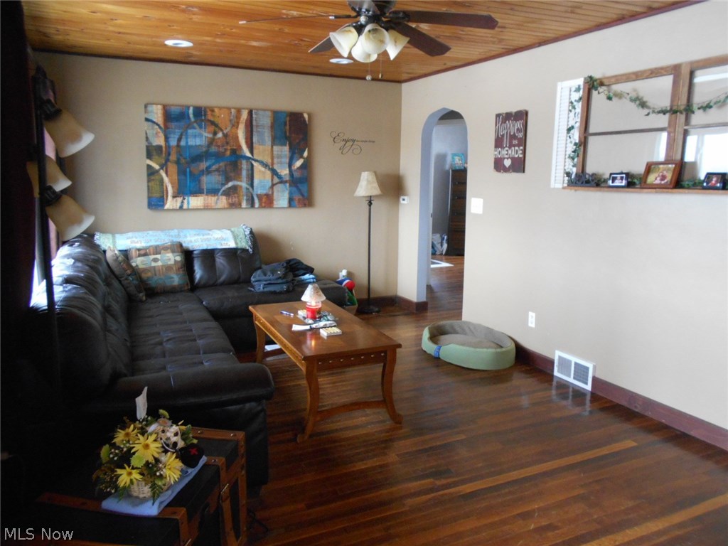 9539 Hubbard Valley Road Seville, OH 44273 - Photo 10 of 20 Gallery Image 10