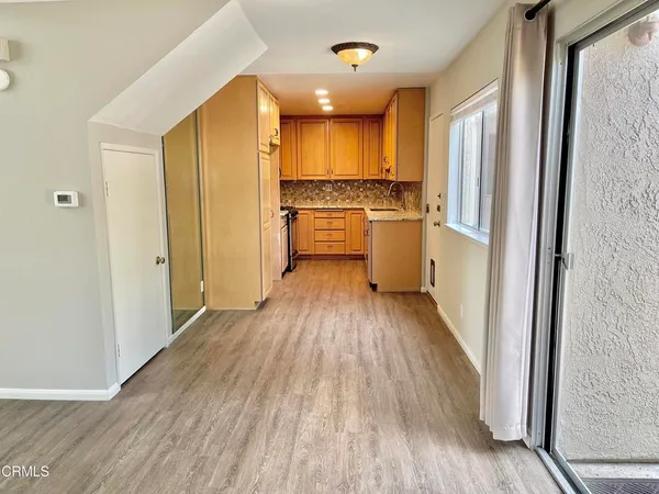 $3,300 | 1271 Prairie Dog Circle, Ventura, CA 93003