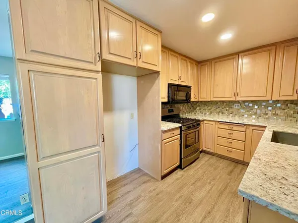 $3,300 | 1271 Prairie Dog Circle, Ventura, CA 93003