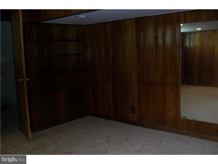 2704 East Country Club Road Philadelphia, PA 19131 - Photo 8 of 9 Gallery Image 8