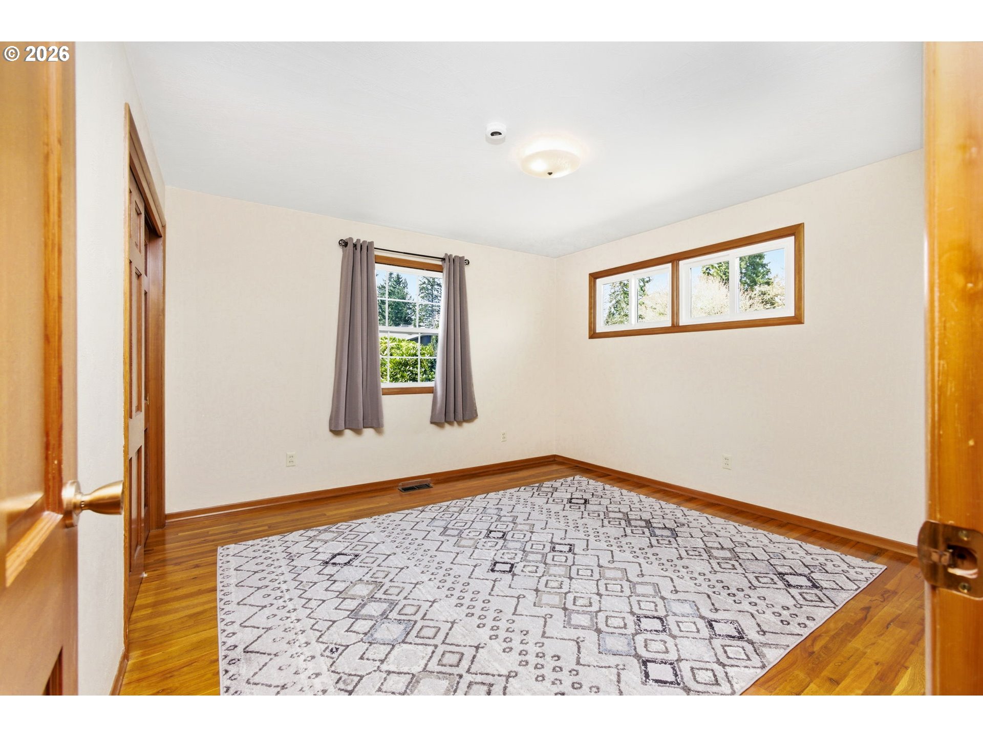 4064 Barrett Street South Salem, OR 97302 - Photo 19 of 48 a view of an empty room