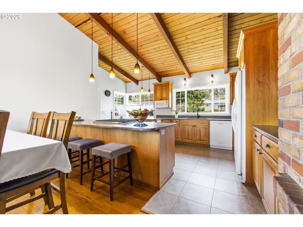$615,000 | 4064 Barrett Street South, Salem, OR 97302