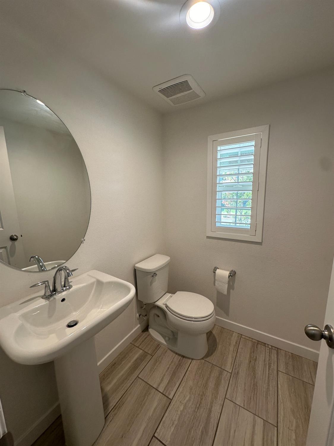 4249 Hillside Road Madera, CA 93636 - Photo 10 of 24 Gallery Image 10