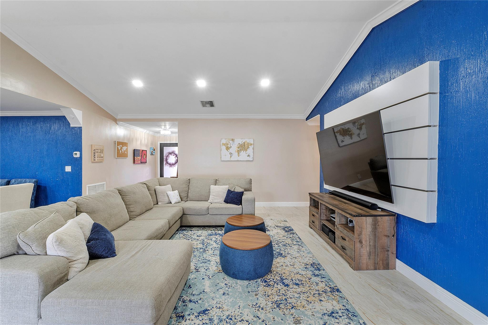 7907 Northwest 19th Street Pompano Beach, FL 33063 - Photo 17 of 40 Photo 17