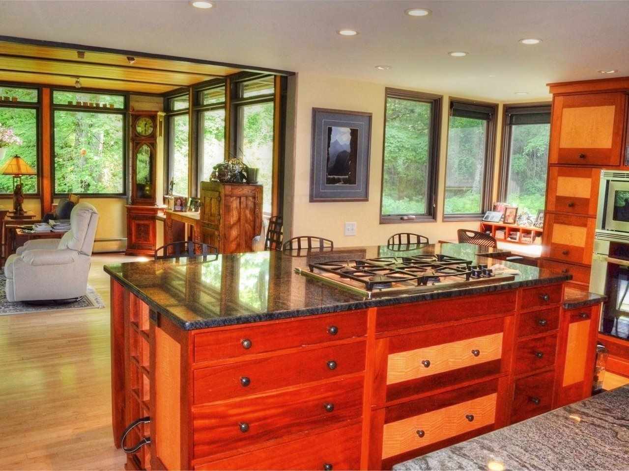 166 Galvin Hill Road Colchester, VT 05446 - Photo 6 of 32 Gallery Image 6