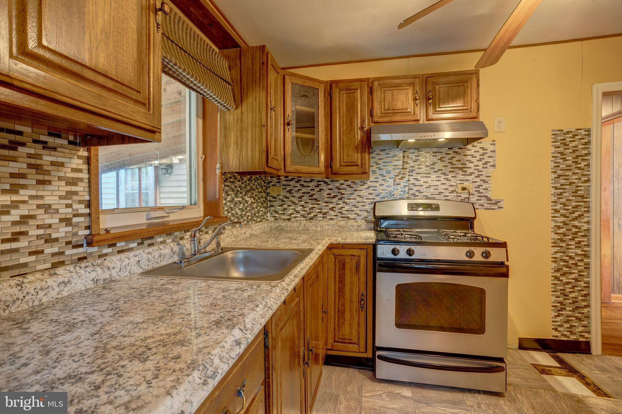 1363 Valley Road Woodlyn, PA 19094 - Photo 13 of 38 Gallery Image 13