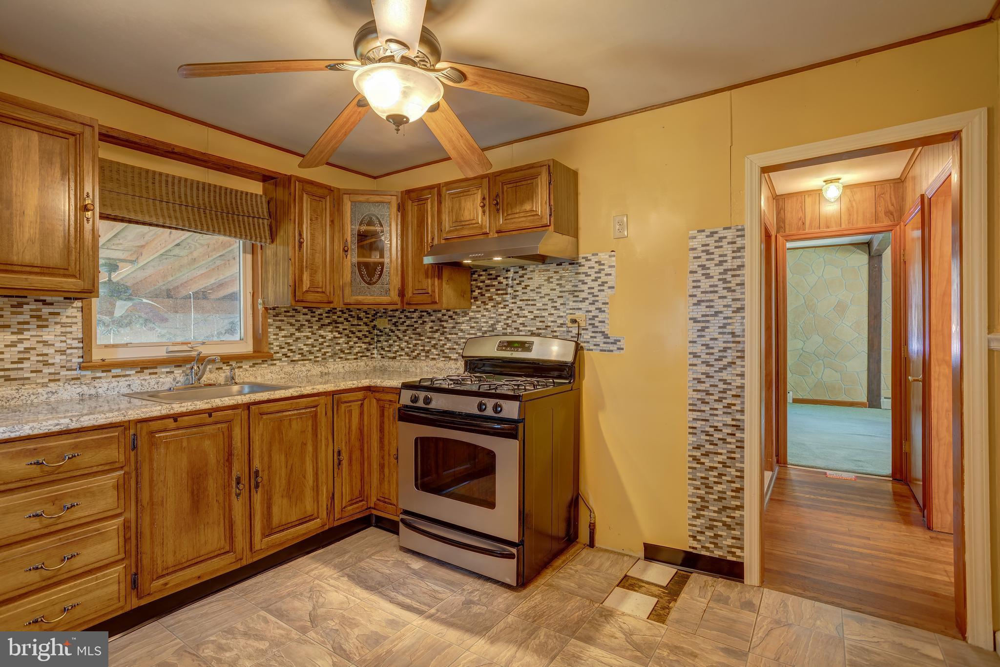1363 Valley Road Woodlyn, PA 19094 - Photo 14 of 38 Gallery Image 14