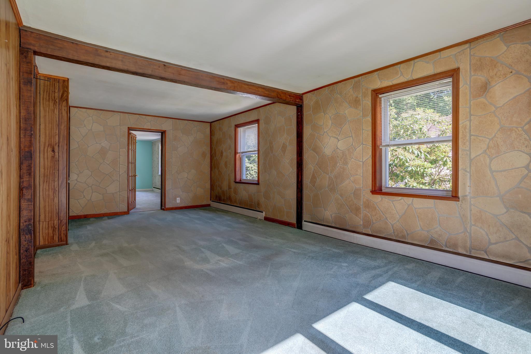 1363 Valley Road Woodlyn, PA 19094 - Photo 5 of 38 Gallery Image 5