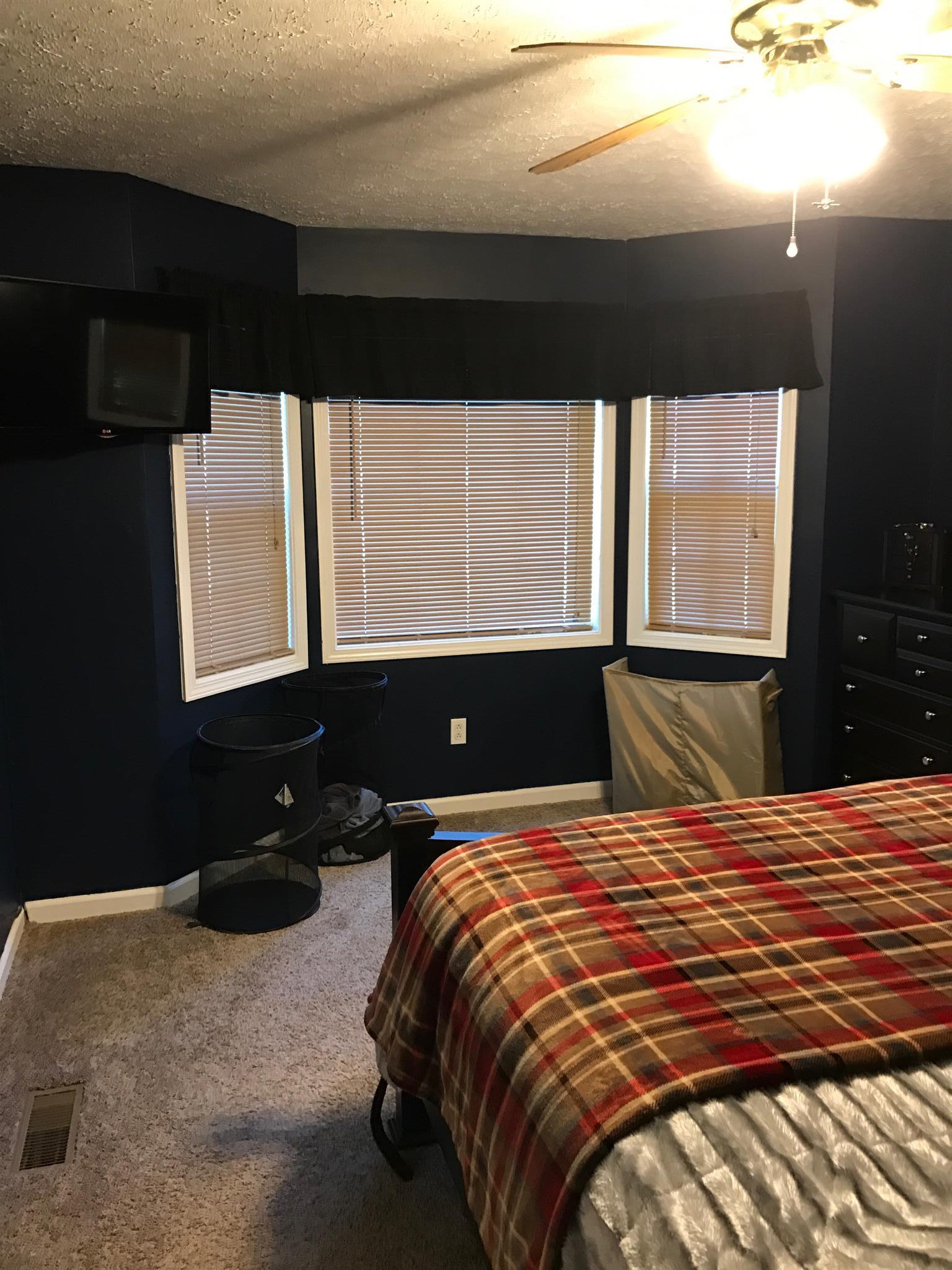 1109 Oak Knob Road Lafayette, TN 37083 - Photo 10 of 16 Gallery Image 10