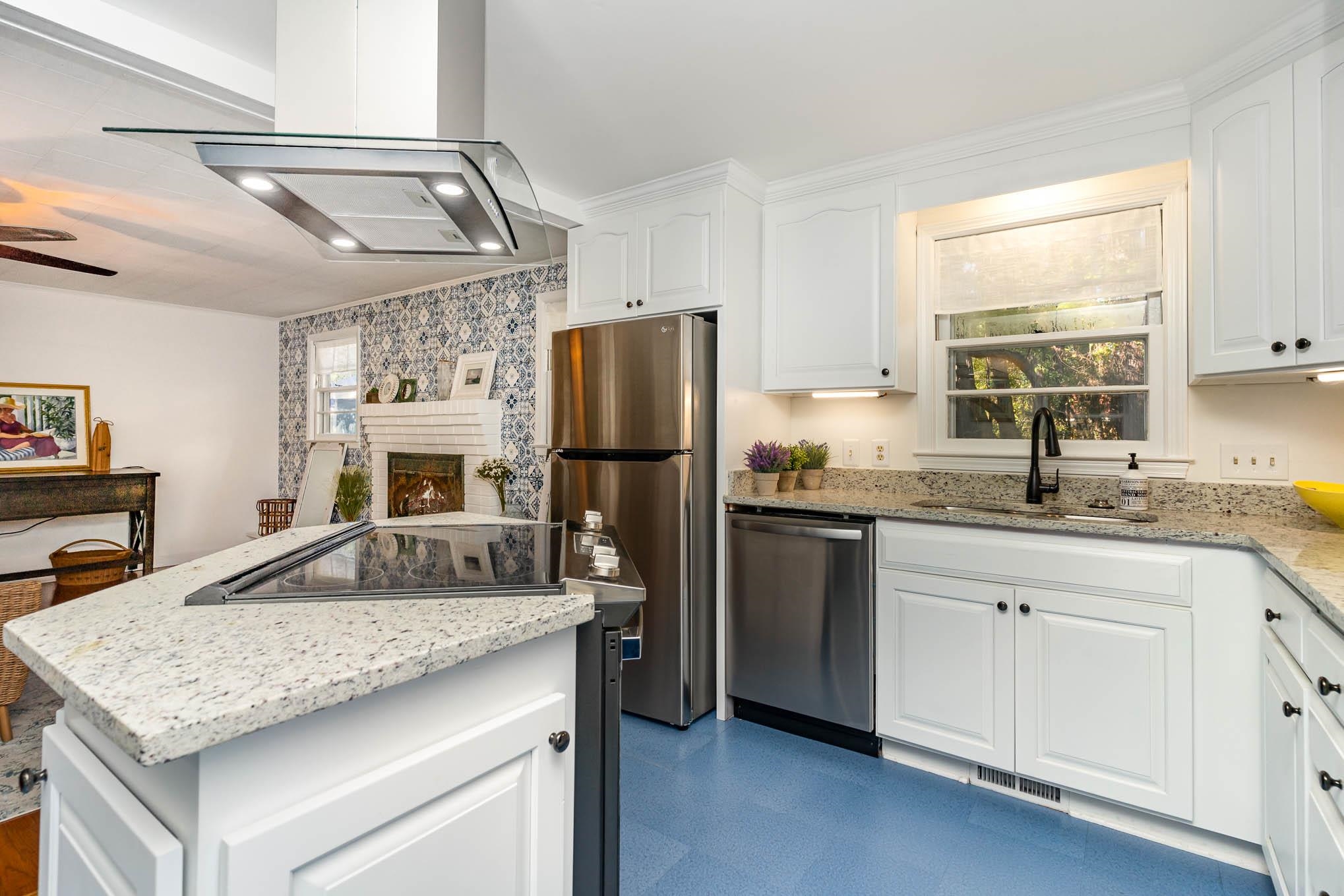 636 Little Tony Avenue Murrells Inlet, SC 29576 - Photo 22 of 31