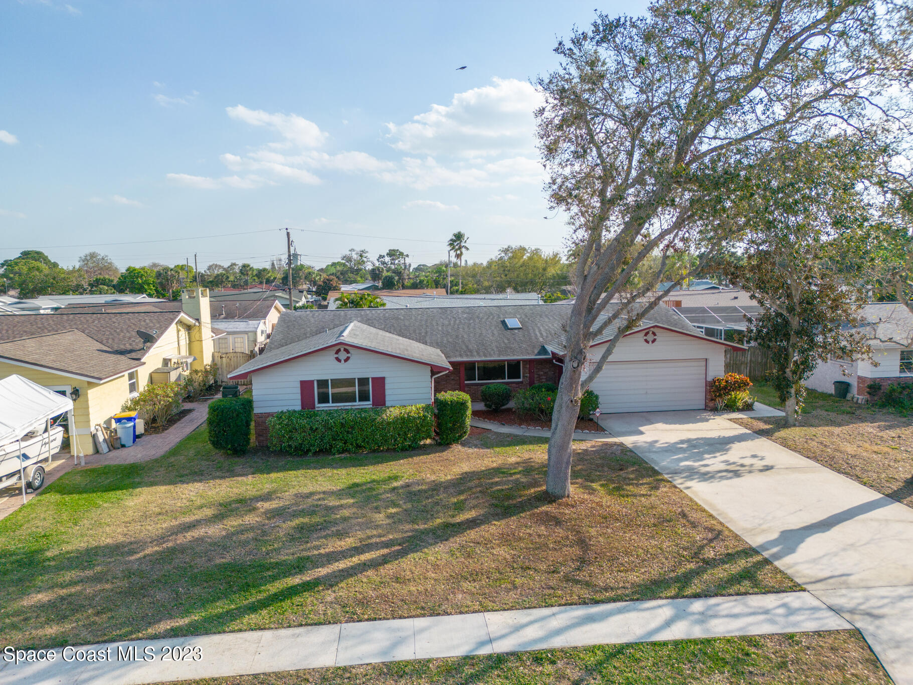909 Kings Post Road Rockledge, FL 32955 - Photo 2 of 40 909 Kings Post Rd, Rockledge, FL 32955-