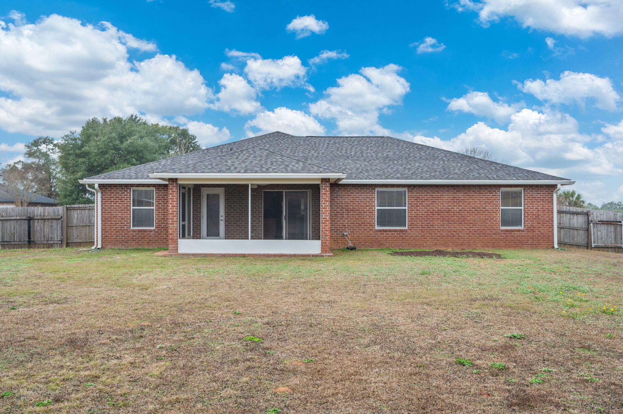 2405 Cumberland Way Crestview, FL 32536 - Photo 42 of 47 a view of a house with backyard