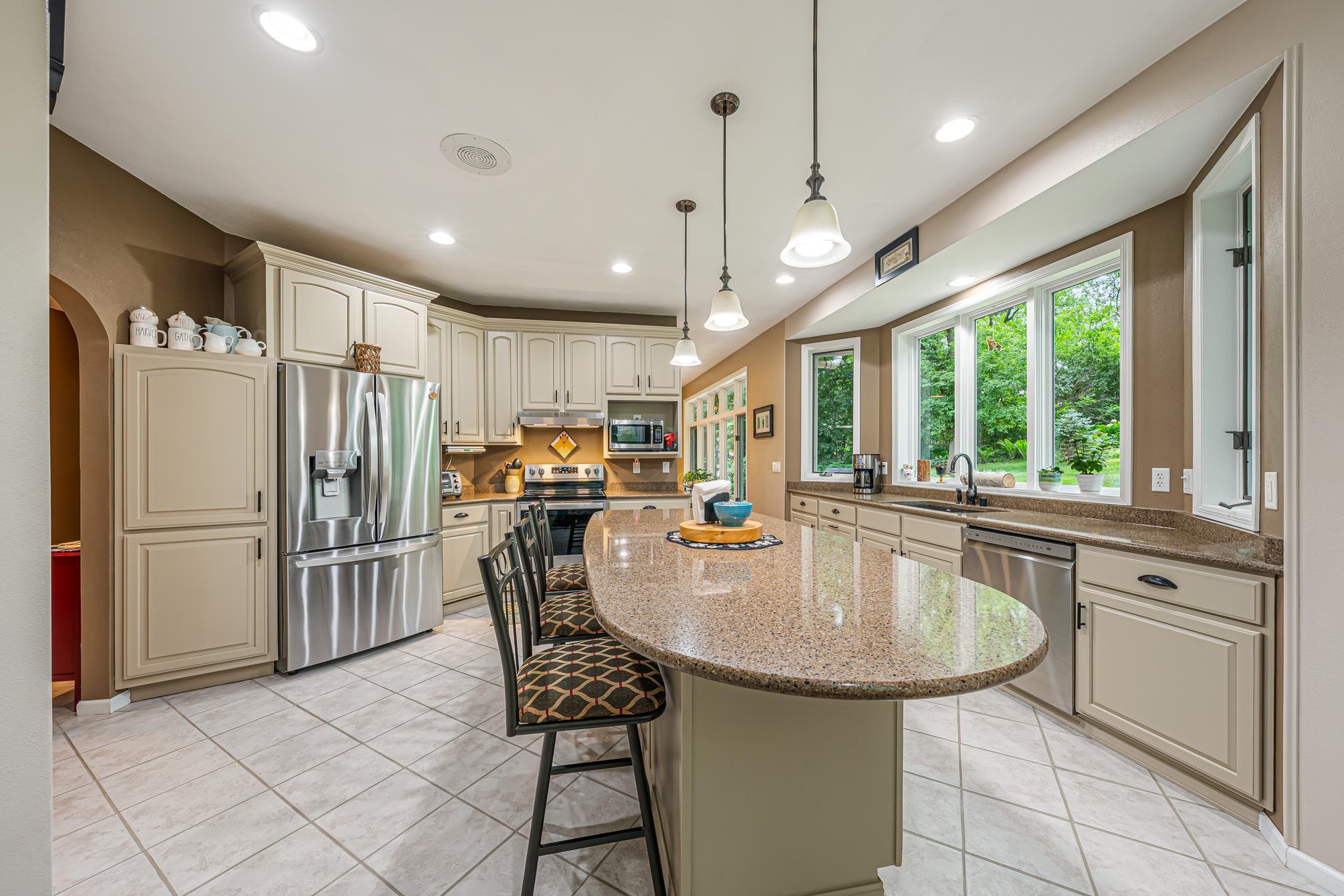 8405 Ridgeview Court Larsen, WI 54947 - Photo 17 of 68