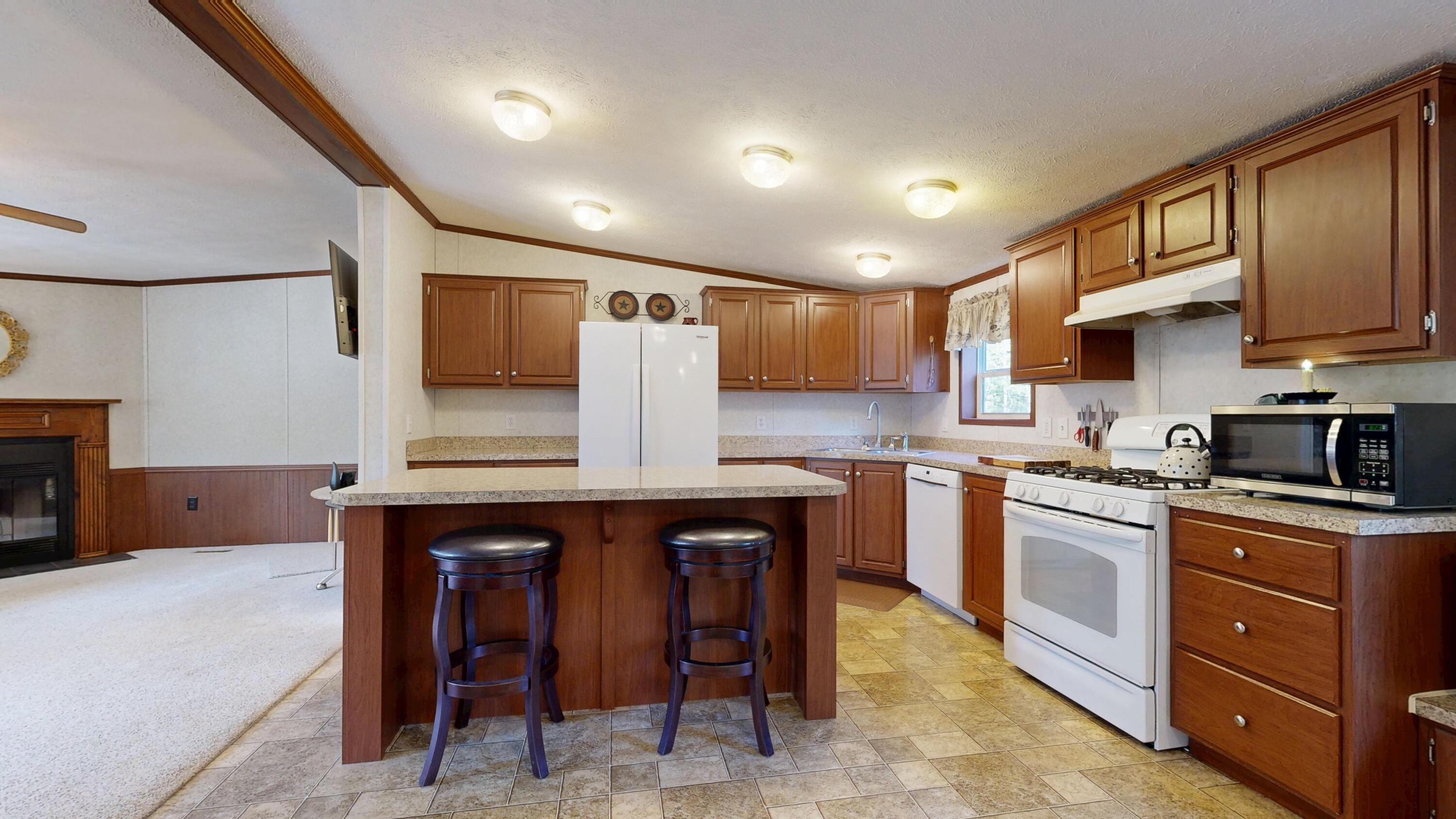 67 Pinewoods Road Lisbon, ME 04250 - Photo 5 of 49 67-Pinewoods-Road-05142025_113705