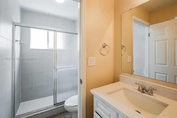 $3,449 | International Gardens, Miami, FL 33175