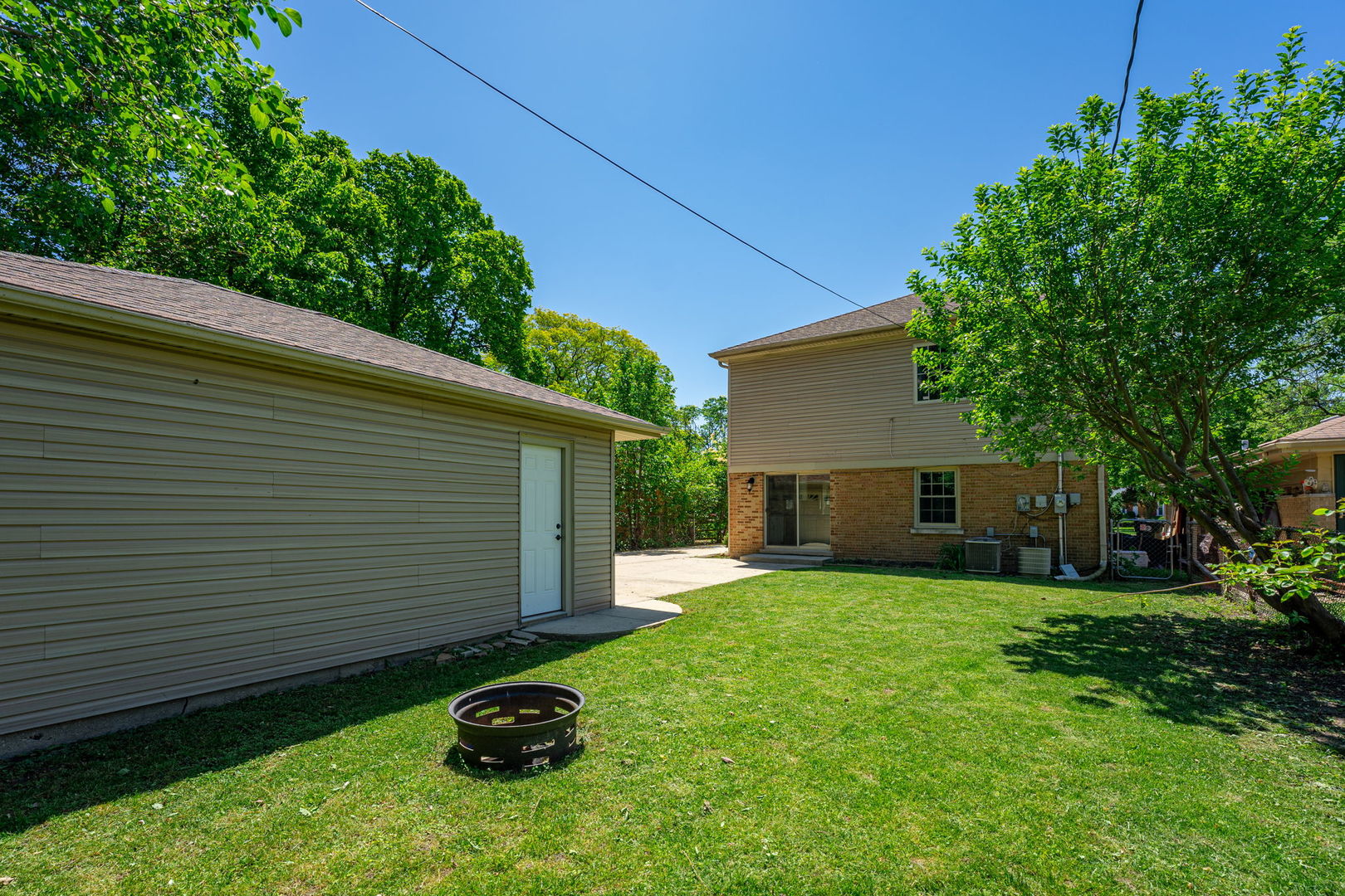 1434 Devon Avenue Park Ridge, IL 60068 - Photo 36 of 40